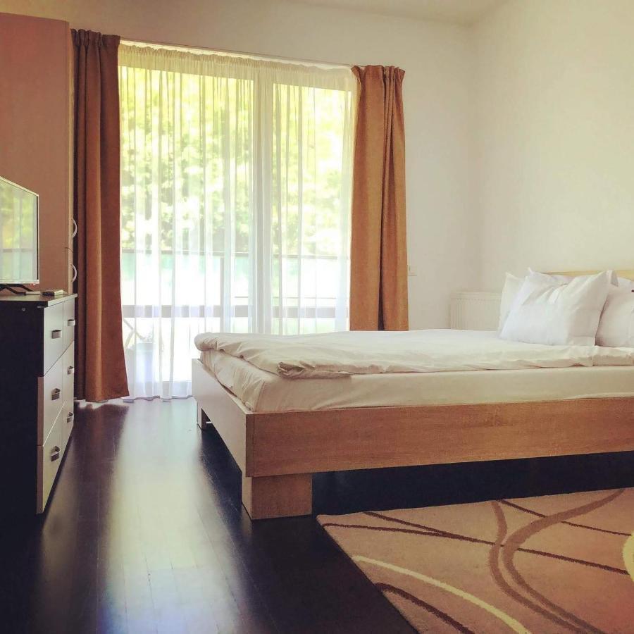 Tampa Gardens Apartment Brasov Luaran gambar